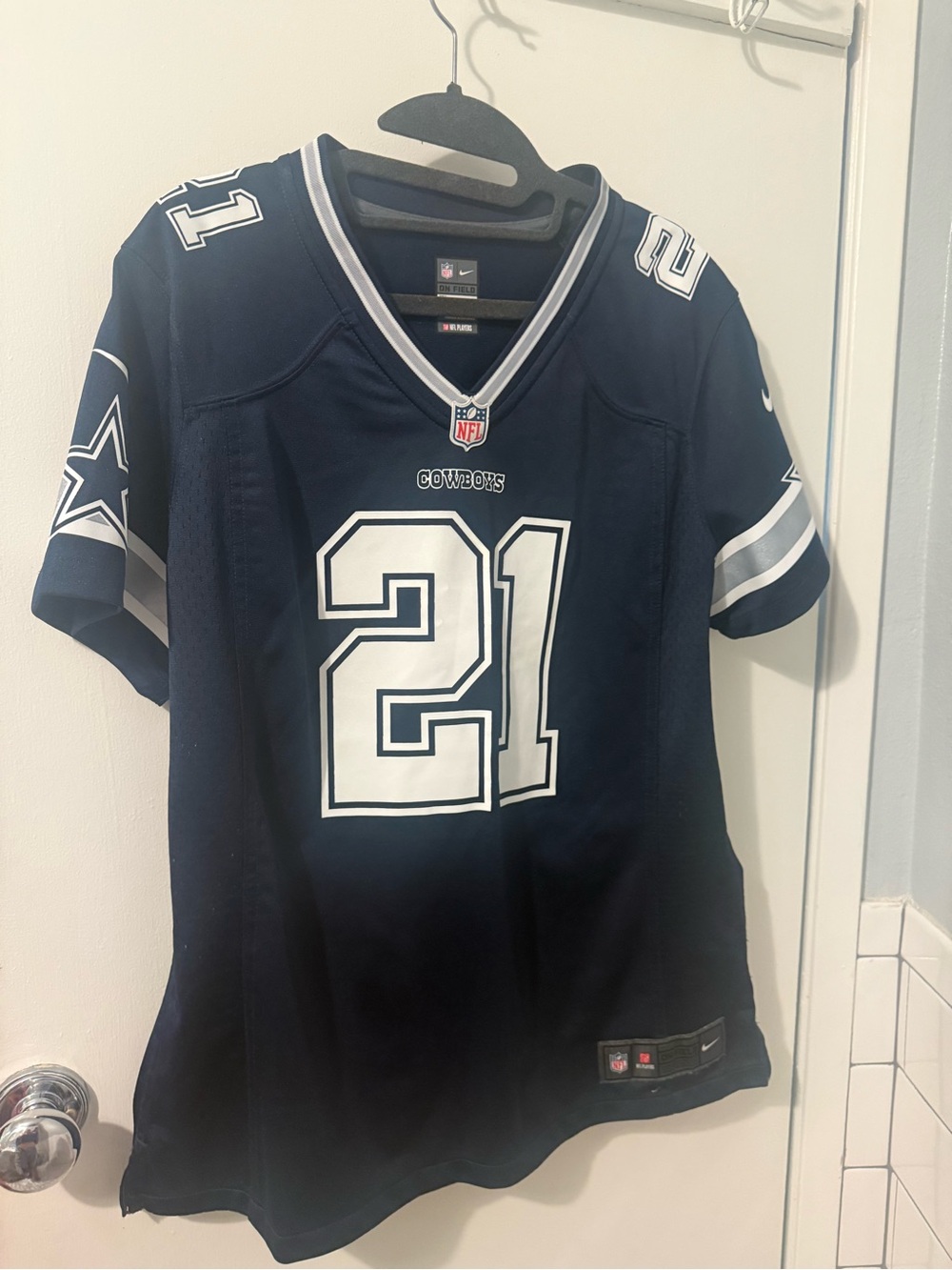 Nike Women’s  Dallas Cowboys #21 Jersey in Navy and White